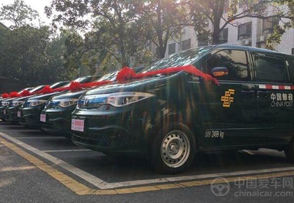 湖南邮政 首次投入使用50辆新能源物流车